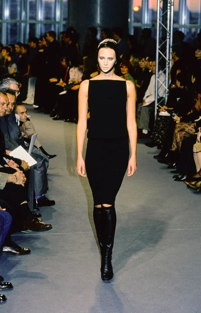 Look 10